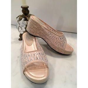 🌴Bolaro by Summer Rio Lace & Rhinestone Shoes🌴